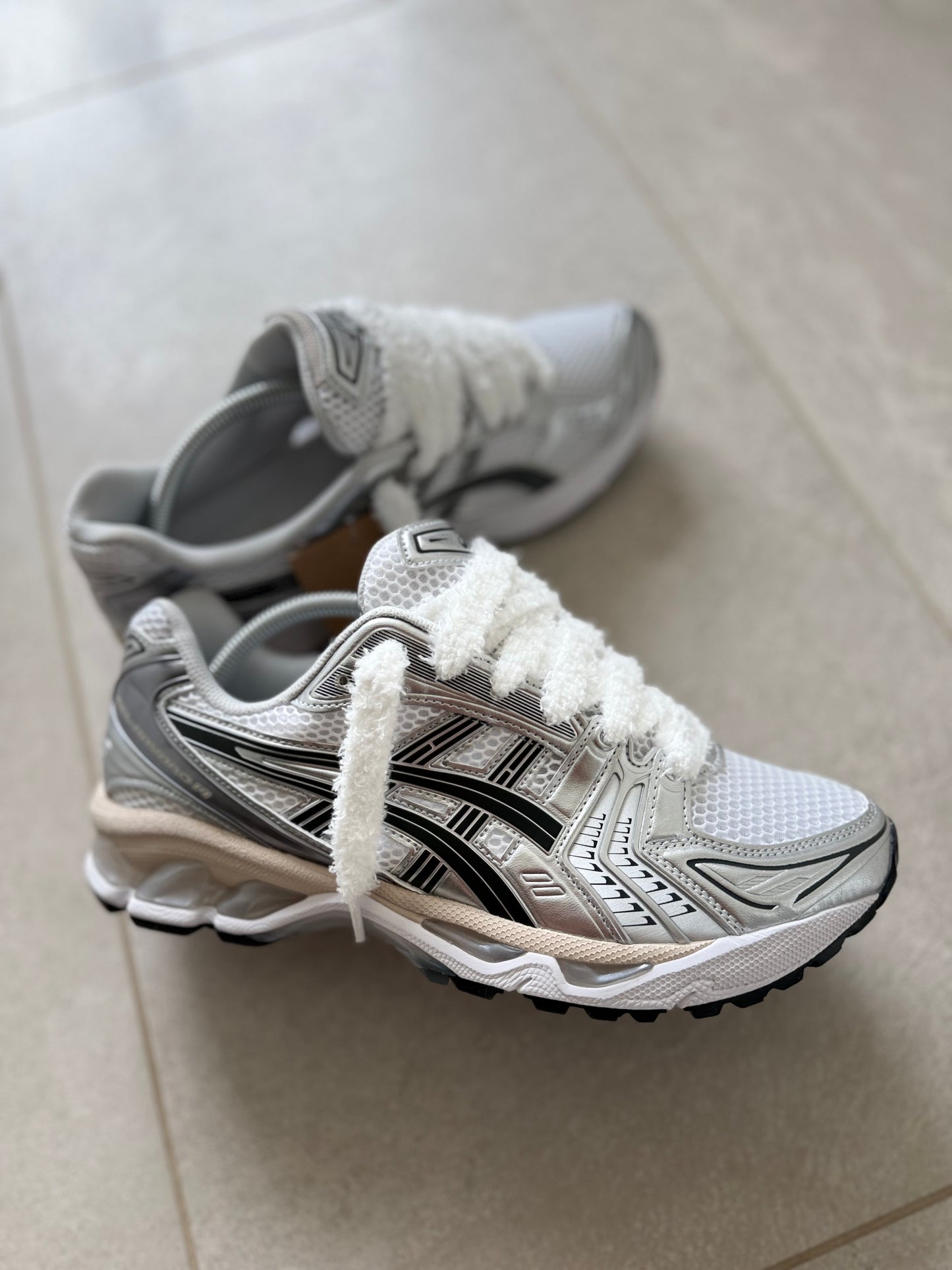 Asics GEL- KAYANO 14 "White/Grey"